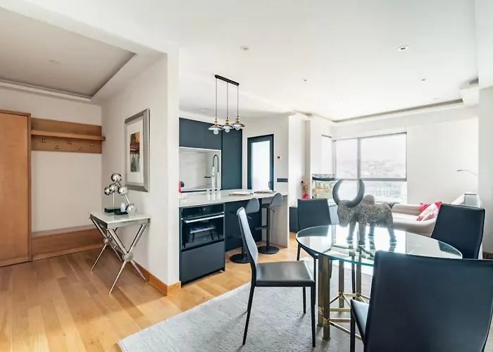 Centrico Y Moderno Con Vistas A La Ria فيجو